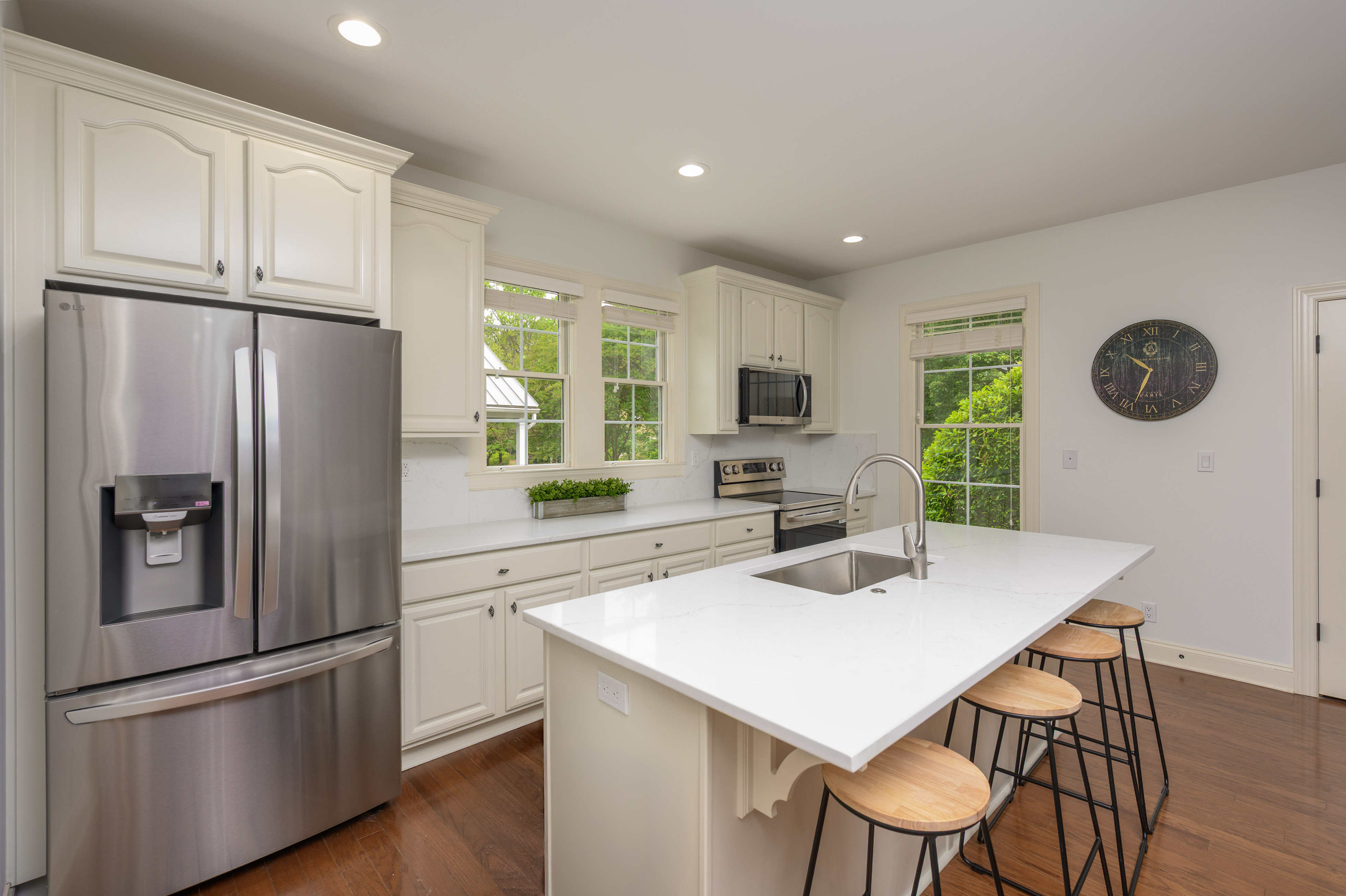 1101 Starboard Drive image 12